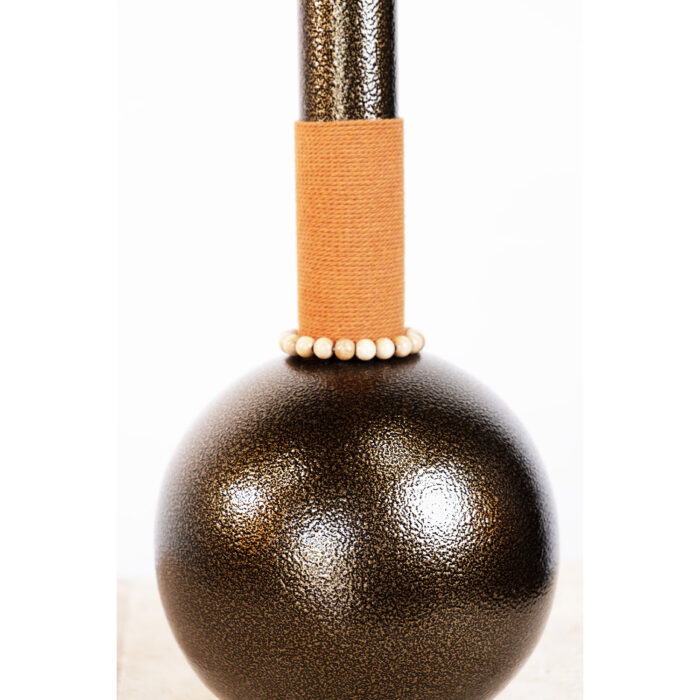 Vase 1952 - Bronze doré - Vase boule - Design minimaliste – Image 6
