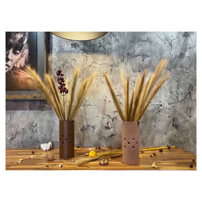 Vases en métal 1950 duo rose poudrée chocolat Saint Ange Décoration
