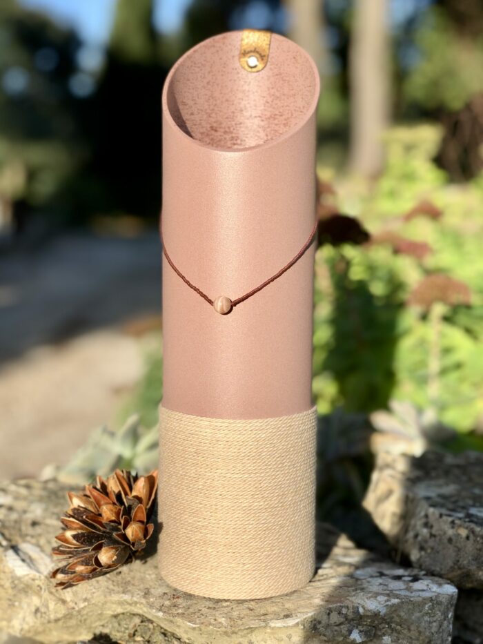 Vase 1999 - Rose poudré - Vase biseauté - Design moderne – Image 3